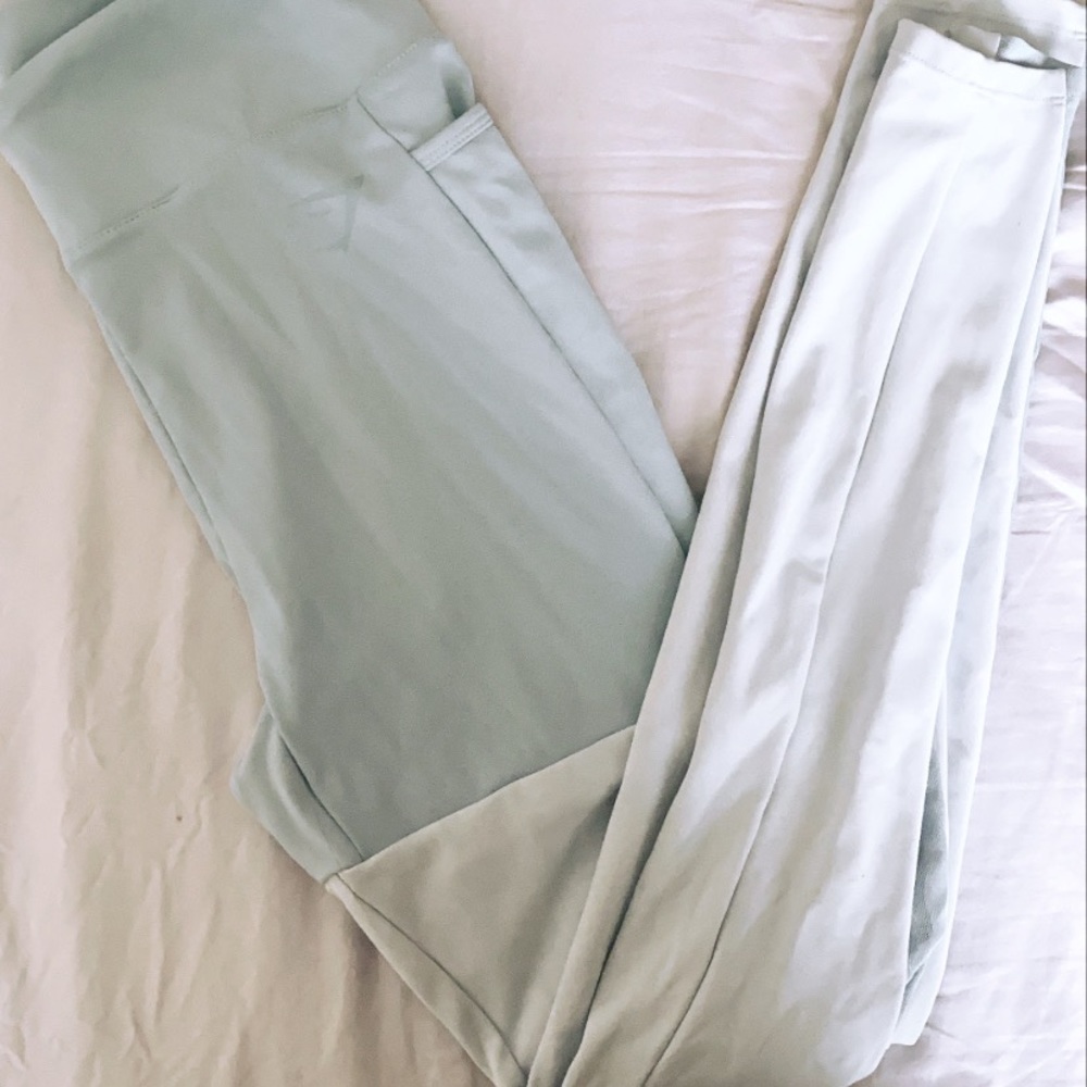 Nikki Blackketter NikkiB Gymshark Blue Leggings